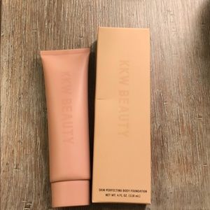 Kkw skin perfecting body foundation 😀